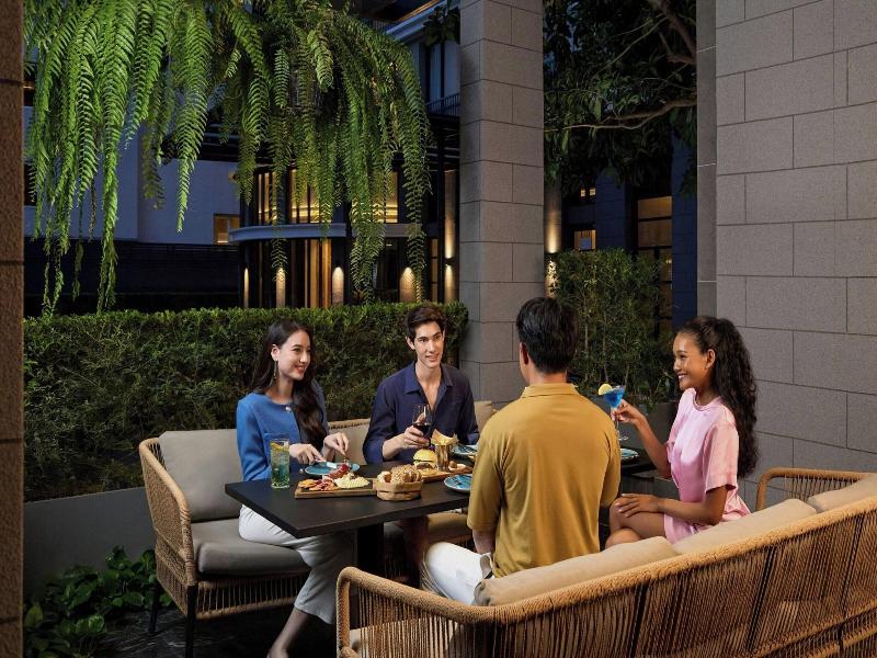 Courtyard Bangkok Sukhumvit 20 image