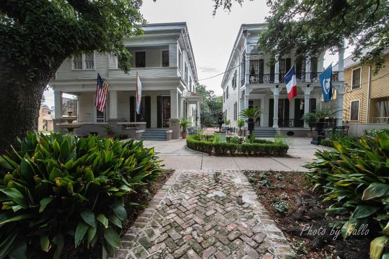 The Degas House image