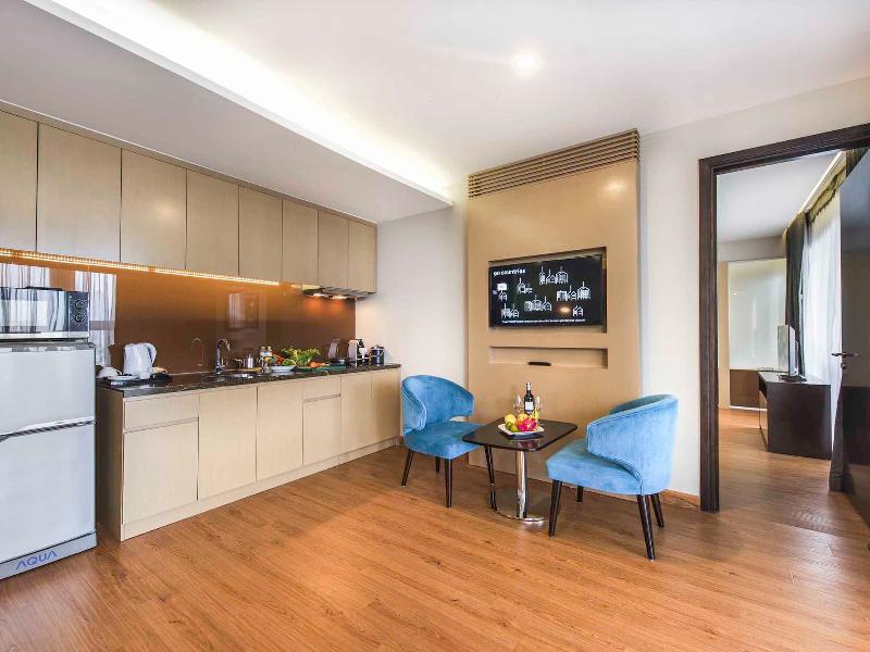 Novotel Suites Hanoi image