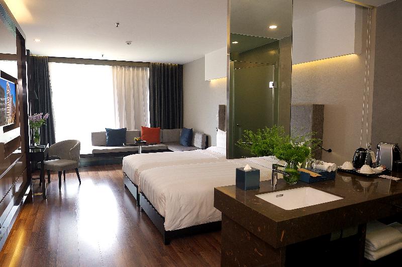 Novotel Suites Hanoi image