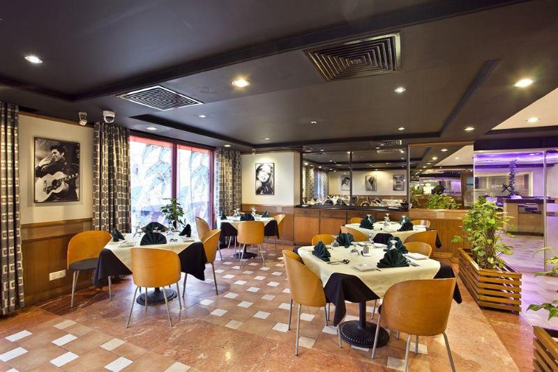 The Peninsula Chittagong image
