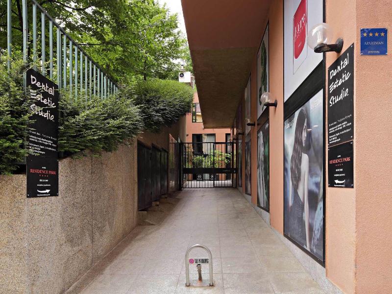 Residence Park Apartments image