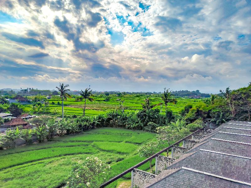 Wyndham Tamansari Jivva Resort image
