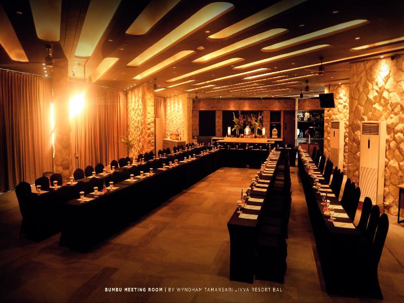 Wyndham Tamansari Jivva Resort image