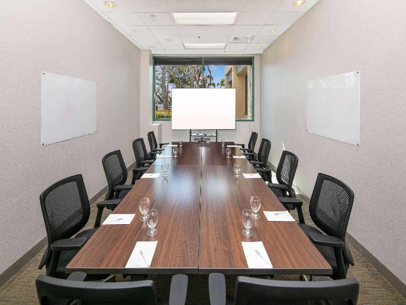 Country Inn & Suites by Radisson, San Diego North image