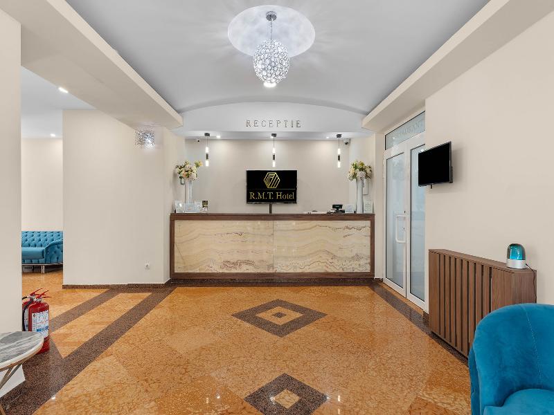 Athos R.M.T. Hotel