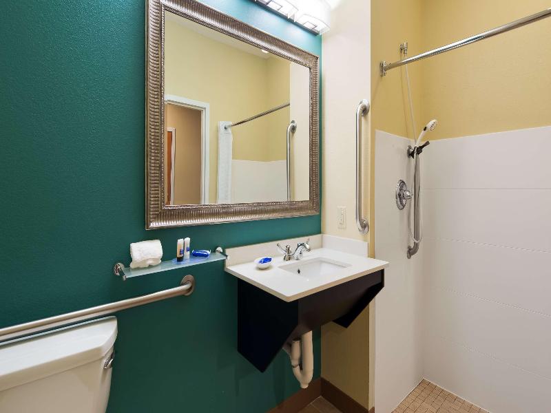 Best Western Plus Harrisburg Mechanicsburg image