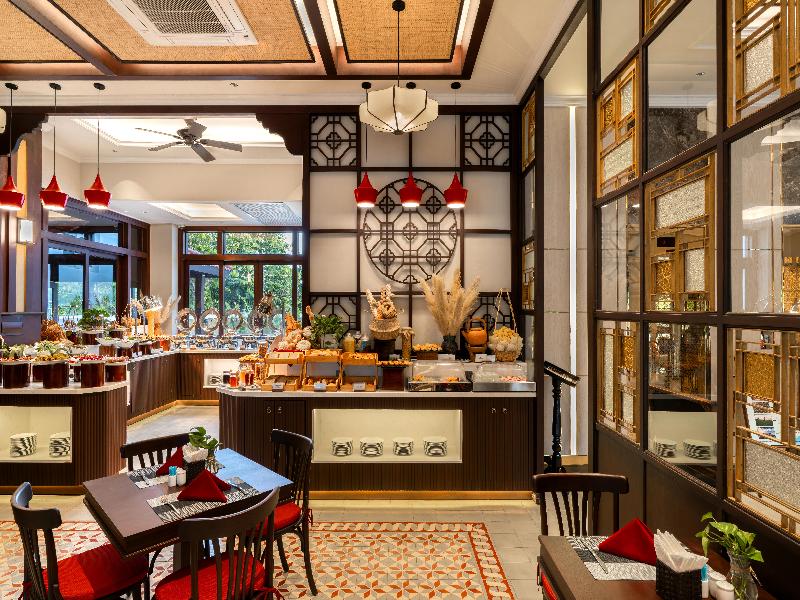 Royal Riverside Hoi An Hotel image