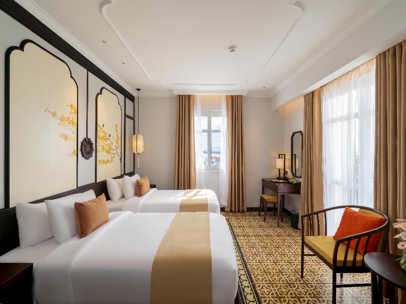 Royal Riverside Hoi An Hotel image