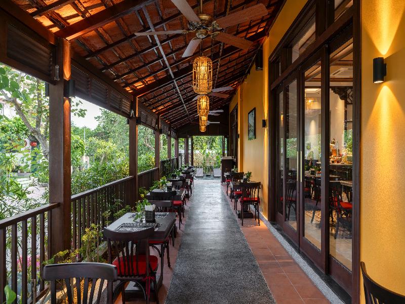 Royal Riverside Hoi An Hotel image