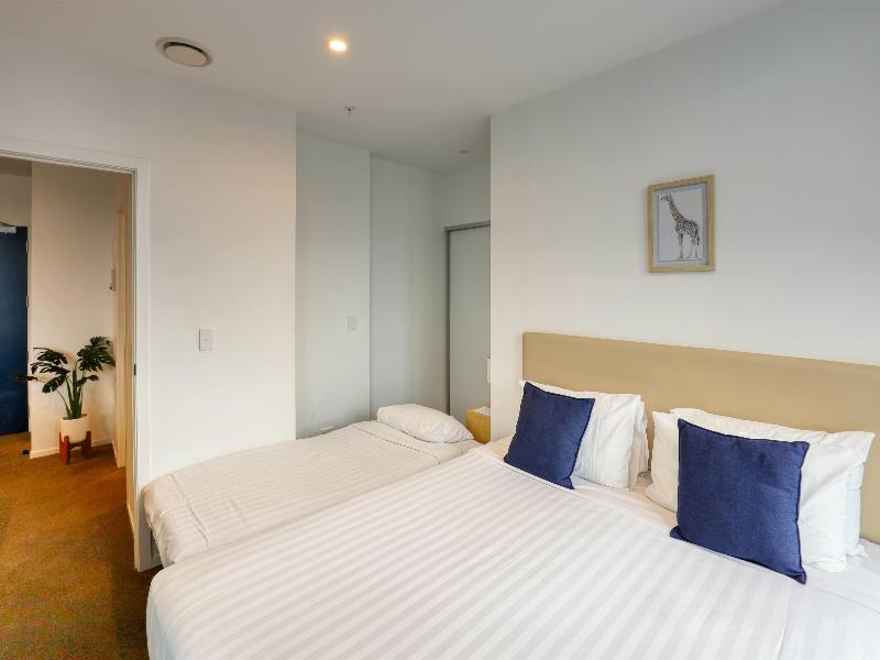 Ramada Suites Wyndham Queenstown Remarkables Park image