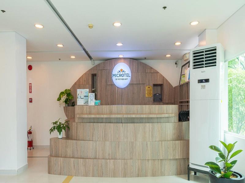 Microtel By Wyndham UP Technohub image