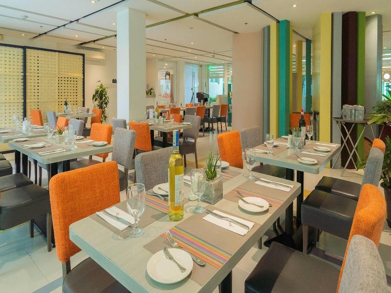 Microtel By Wyndham UP Technohub image
