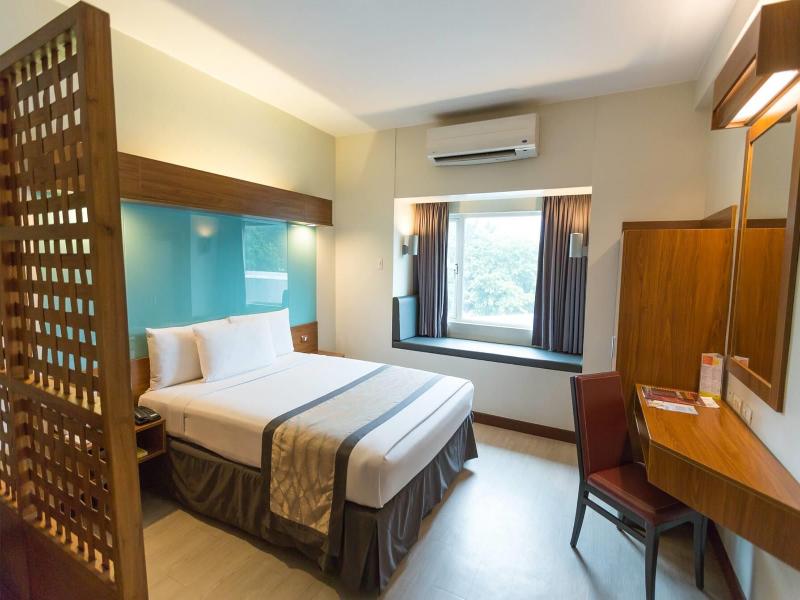 Microtel By Wyndham UP Technohub image