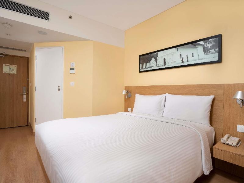 Ibis Coimbatore City Centre image