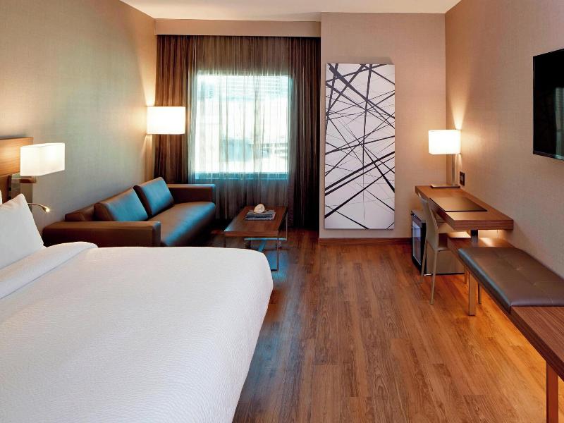 AC Hotel Atlanta Buckhead at Phipps Plaza image