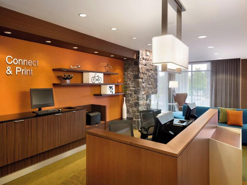 Fairfield Inn&Suites Lancaster East at The Outlets image
