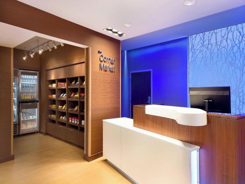 Fairfield Inn&Suites Lancaster East at The Outlets image