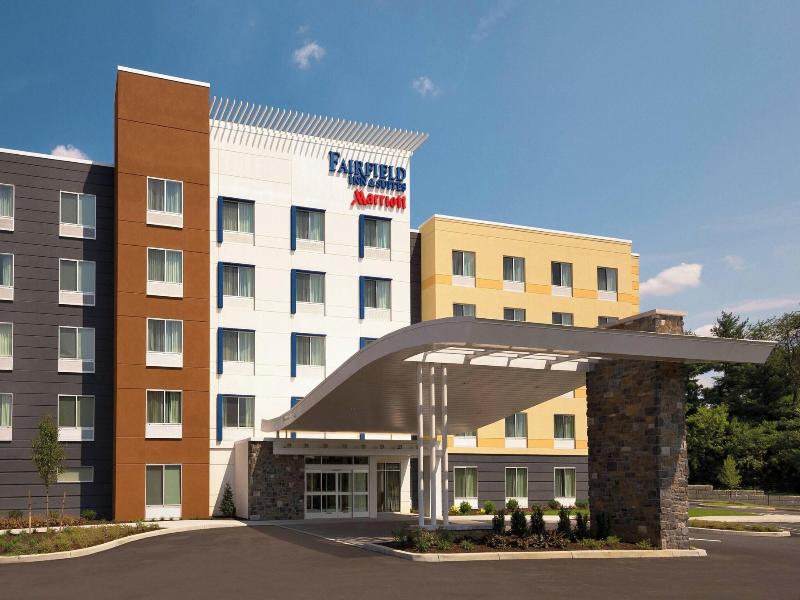 Fairfield Inn&Suites Lancaster East at The Outlets image