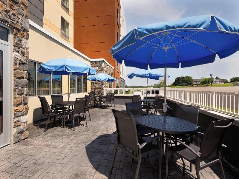 Fairfield Inn&Suites Lancaster East at The Outlets image