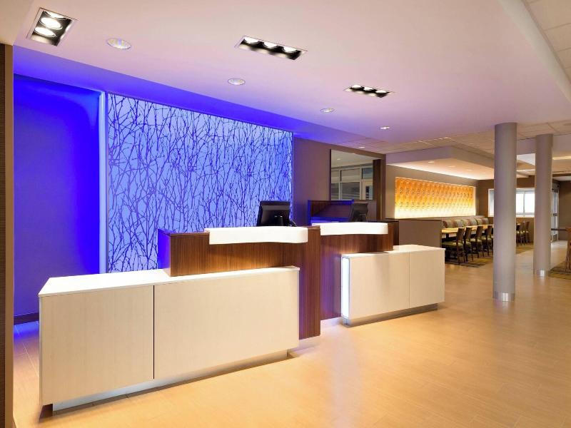 Fairfield Inn&Suites Lancaster East at The Outlets image