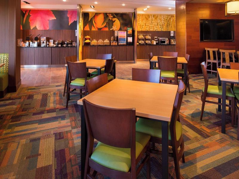 Fairfield Inn & Suites Akron Stow image
