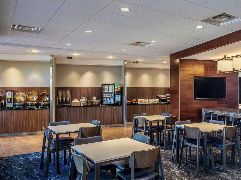 Fairfield Inn & Suites Akron Stow image