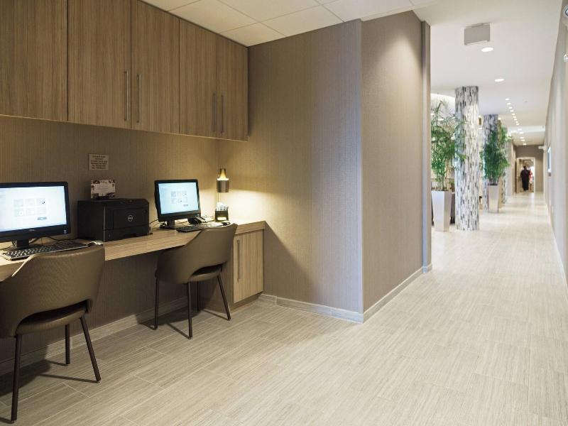 SpringHill Suites Somerset Franklin Township image