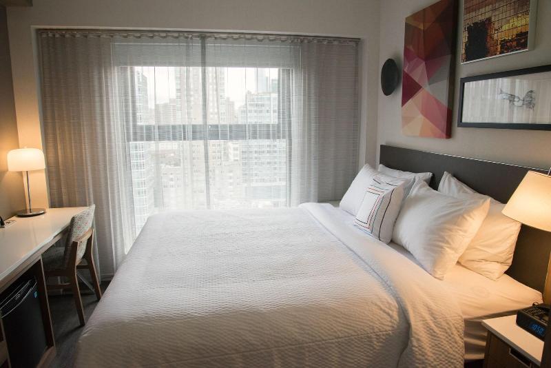 Fairfield Inn & Suites NY Manhattan/Central Park image