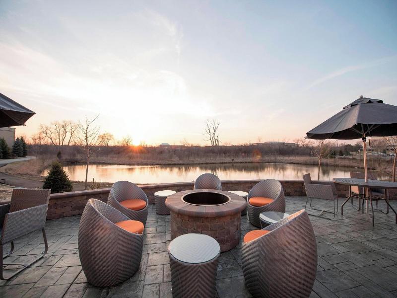 TownePlace Suites Chicago Schaumburg image