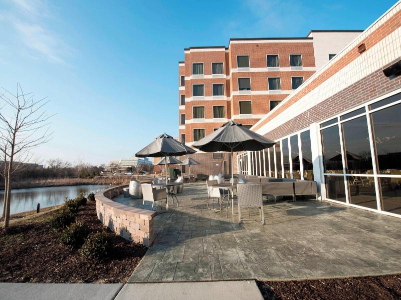 TownePlace Suites Chicago Schaumburg image