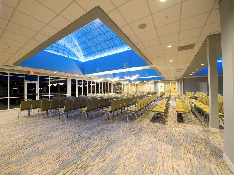 TownePlace Suites Chicago Schaumburg image