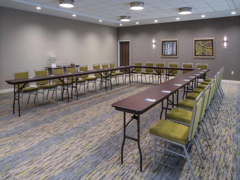 TownePlace Suites Chicago Schaumburg image