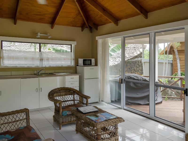 Manea Beach Villas image