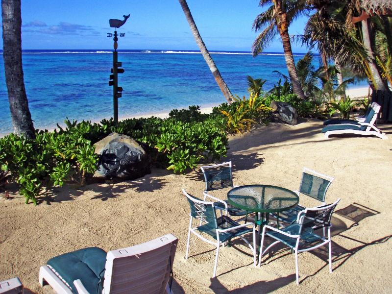 Rarotonga Beach Bungalows image
