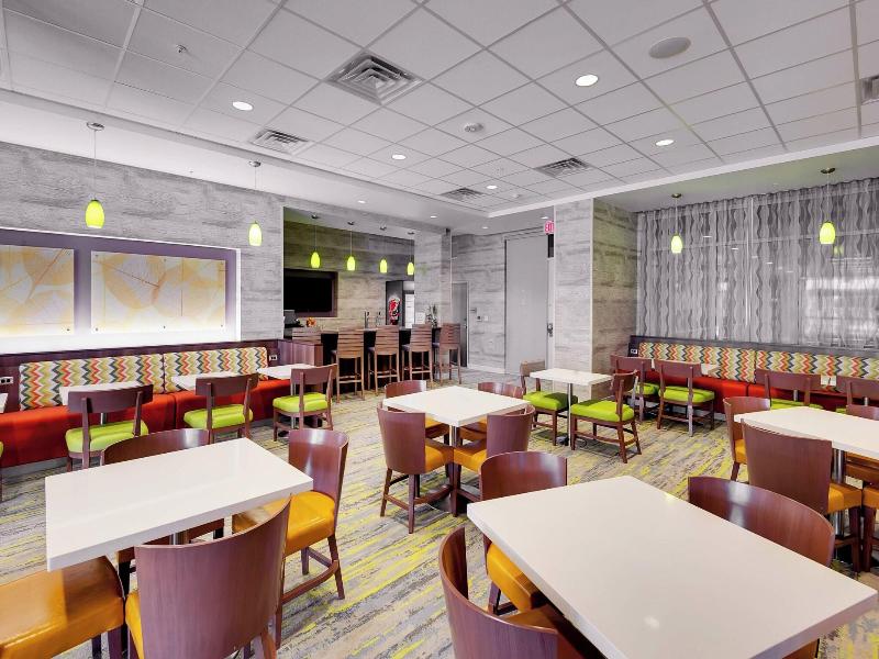 Fairfield Inn & Suites Chicago Schaumburg image