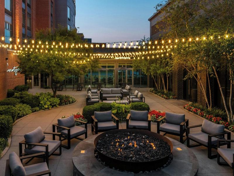 Courtyard Columbus OSU image