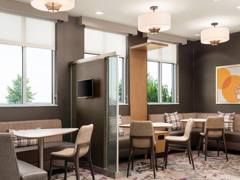 Residence Inn Milwaukee West image