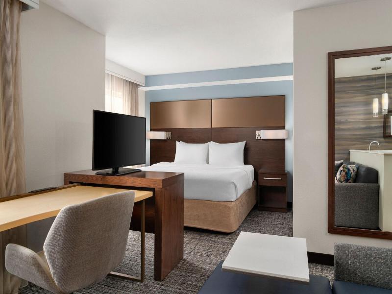 Residence Inn Milwaukee West image
