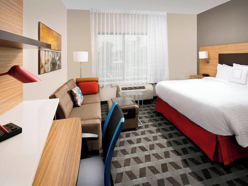 TownePlace Suites Alexandria Fort Belvoir image