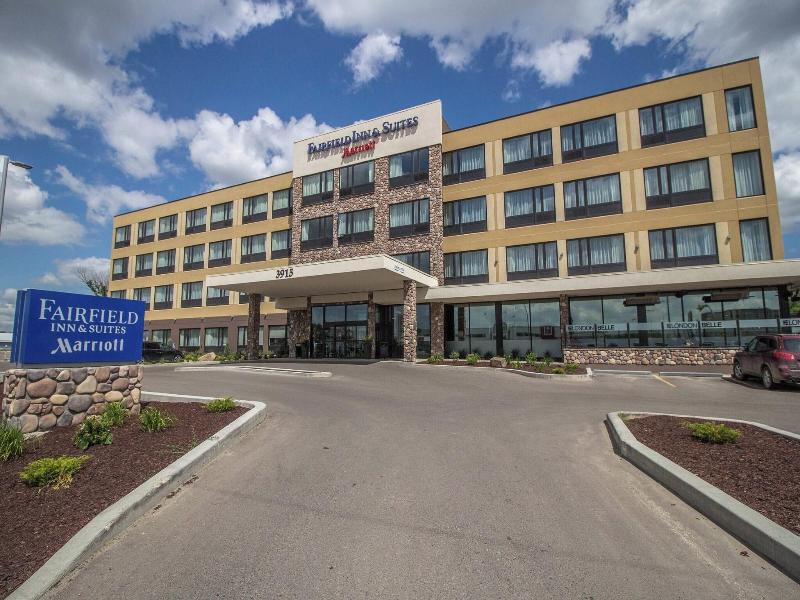 Fairfield Inn & Suites Regina image
