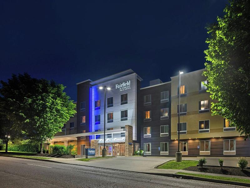 Fairfield Inn & Suites Nashville MetroCenter