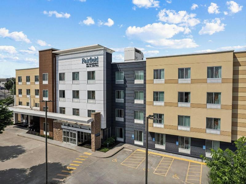 Fairfield Inn & Suites Nashville MetroCenter