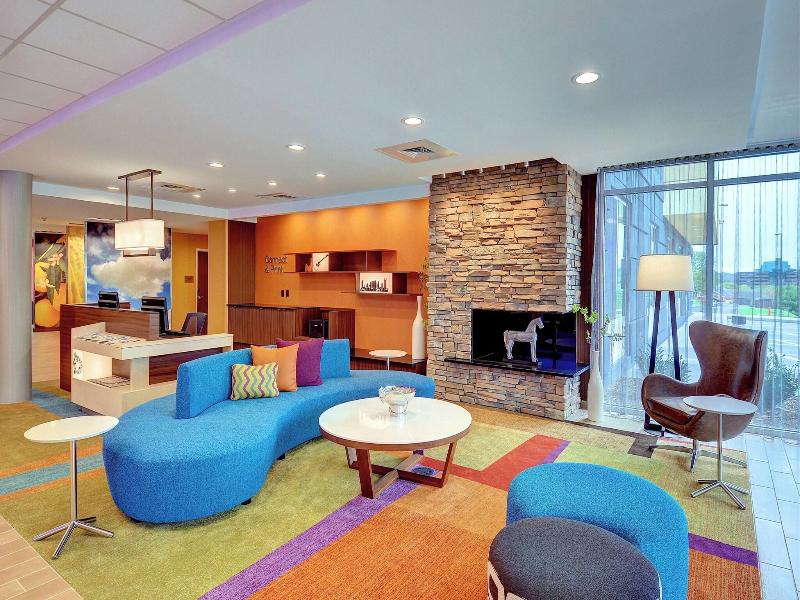 Fairfield Inn & Suites Nashville MetroCenter