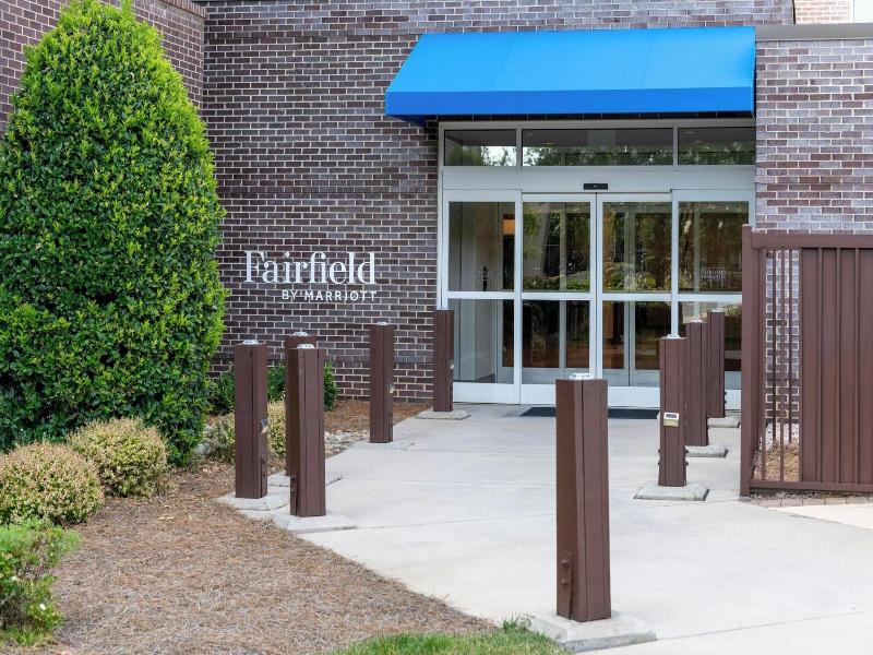 Fairfield Inn & Suites Charlotte Airport image