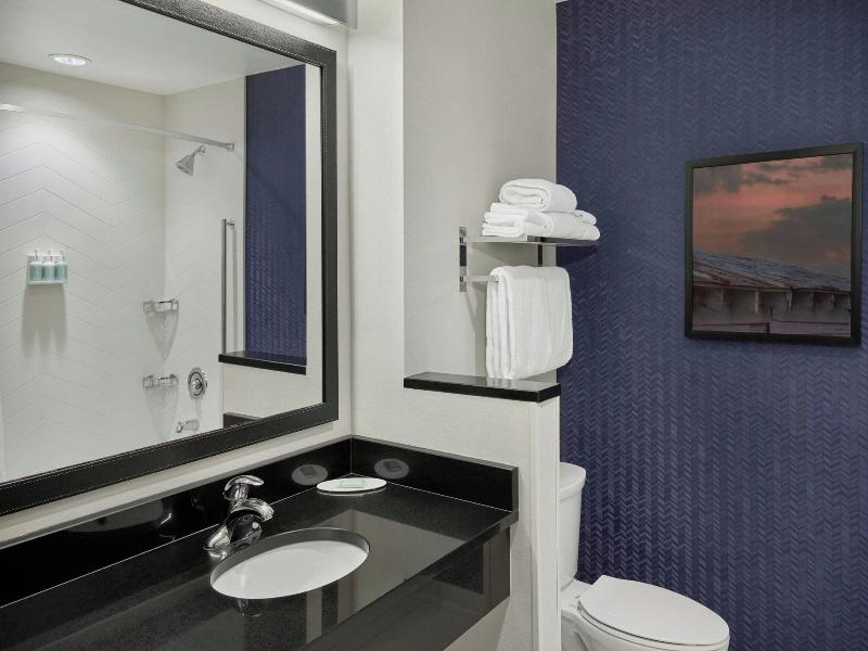 Fairfield Inn & Suites Charlotte Airport image