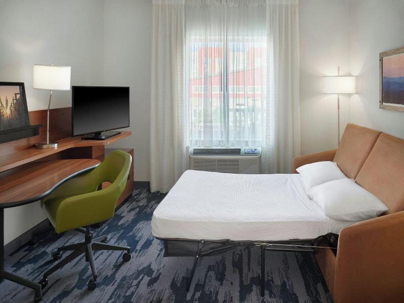 Fairfield Inn & Suites Charlotte Airport image