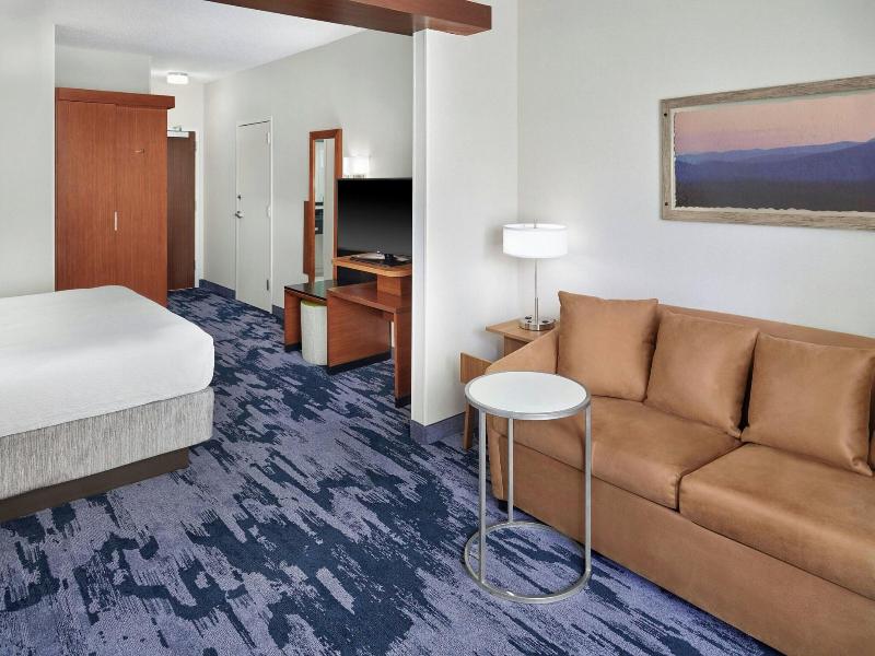 Fairfield Inn & Suites Charlotte Airport image