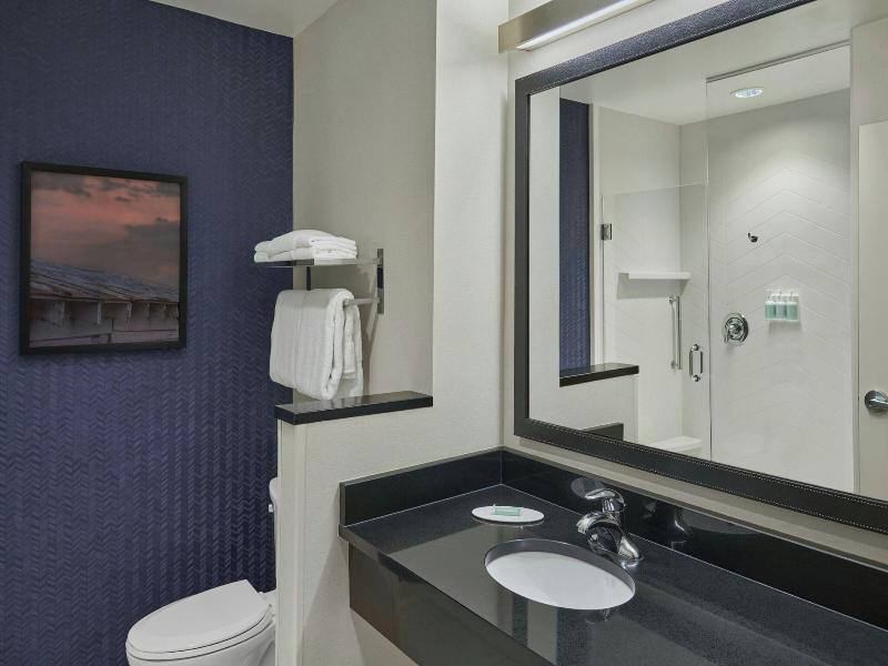 Fairfield Inn & Suites Charlotte Airport image