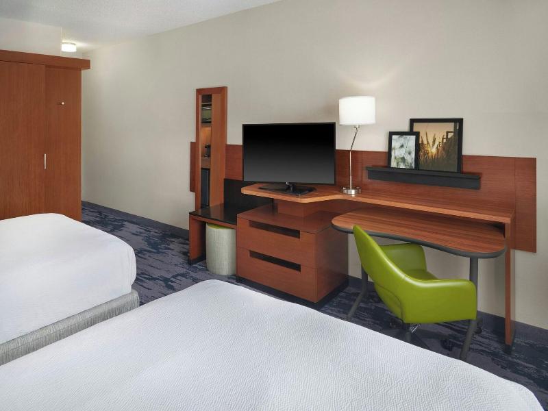 Fairfield Inn & Suites Charlotte Airport image